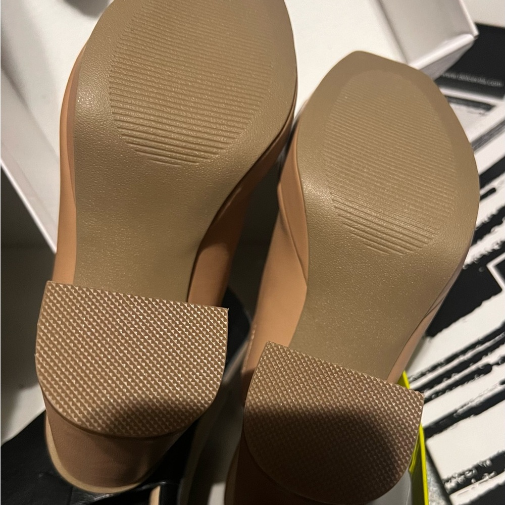Shoes - Picture 3 of 3